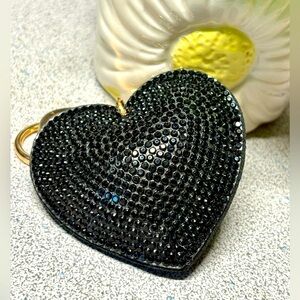 🖤Black Heart Keychain with Rhinestones and jingle bell/gold